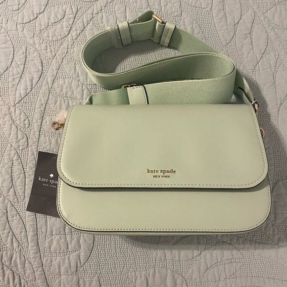 kate spade Handbags - Kate Spade mint crossbody